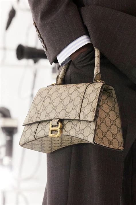 cintura gucci per balenciaga|Balenciaga Gucci accessories.